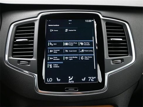 Used 2022 Volvo XC90 T6 Momentum image 20