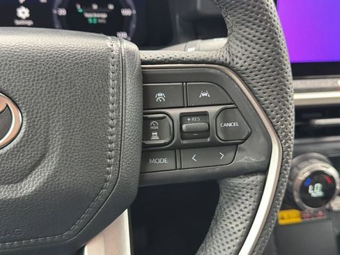 New 2026 Toyota Tacoma Limited AWD/4WD image 24