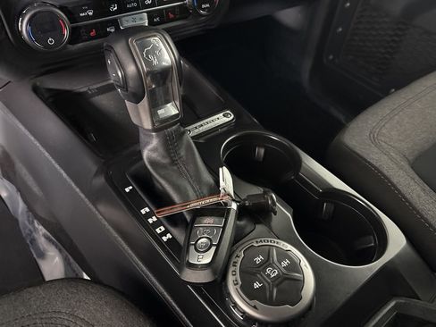 Used 2025 Ford Bronco Big Bend image 18