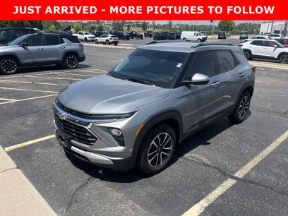 Used 2024 Chevrolet TrailBlazer LT w/ LT Cold Weather Package