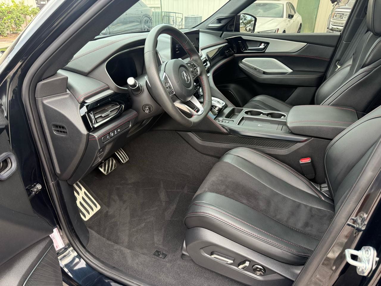 Used 2025 Acura MDX A-Spec AWD/4WD image 15