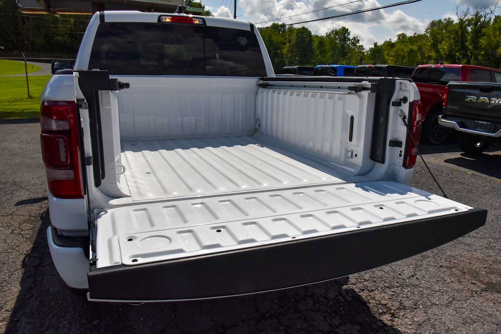 Certified 2023 RAM 1500 Limited w/ Trailer Tow Group AWD/4WD image 13