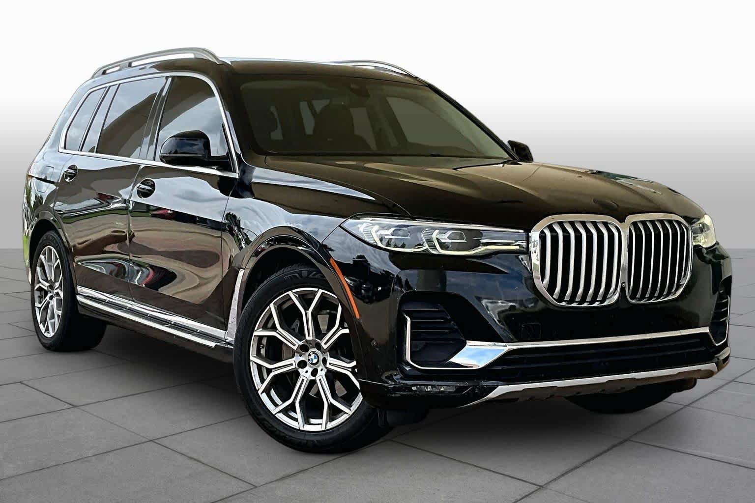 Used 2021 BMW X7 xDrive40i w/ Parking Assistance Package AWD/4WD image 3