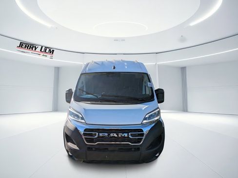 New 2026 RAM ProMaster 2500 w/ Quick Order Package 22G SLT image 7