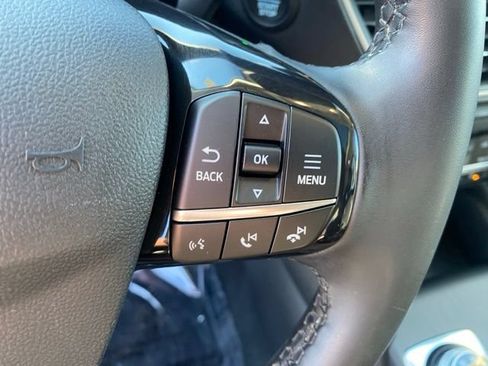 Used 2021 Ford Escape SEL w/ Technology Package AWD/4WD image 21