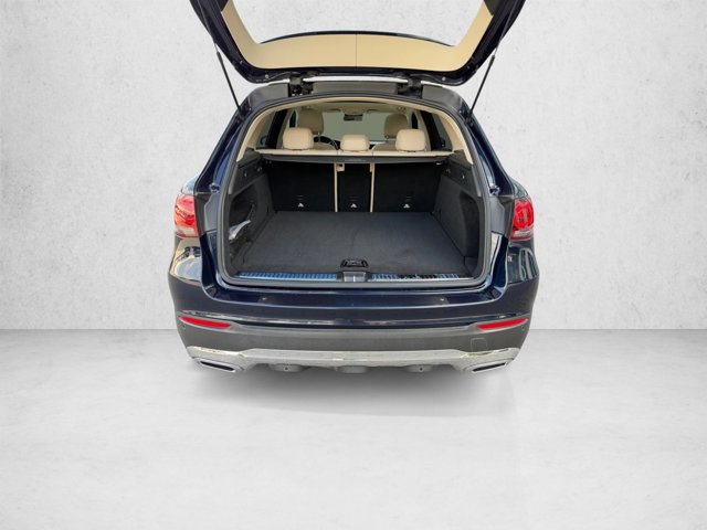 Used 2022 Mercedes-Benz GLC 300 image 6