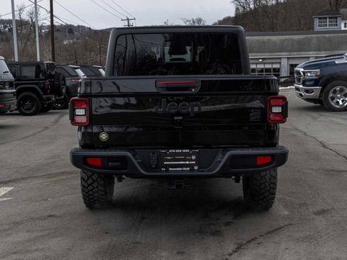 New 2026 Jeep Gladiator Sport AWD/4WD image 5