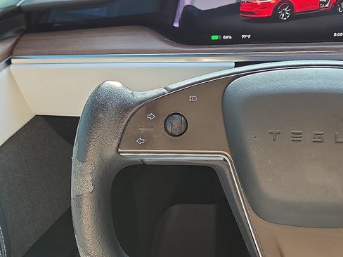 Used 2022 Tesla Model X AWD/4WD image 18
