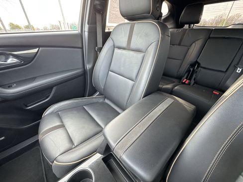 Certified 2020 Chevrolet Blazer Premier w/ Driver Confidence II Package image 18