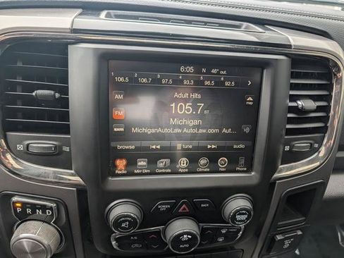 Used 2017 RAM 1500 Sport w/ Convenience Group AWD/4WD image 12