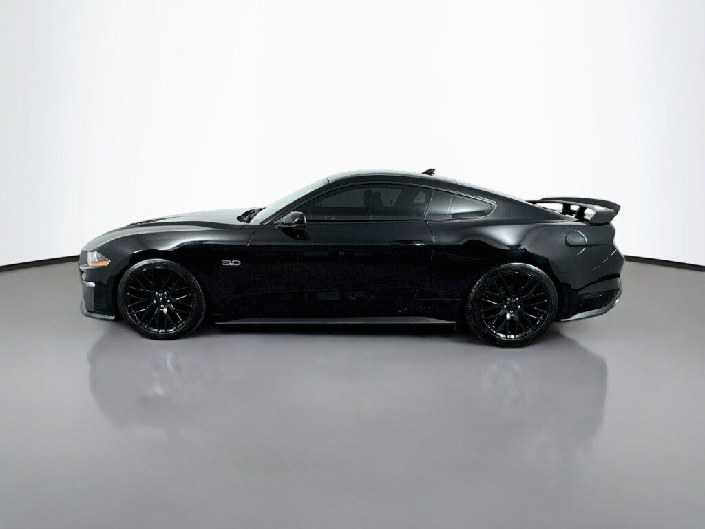 Used 2020 Ford Mustang GT Premium w/ GT Performance Package RWD image 2