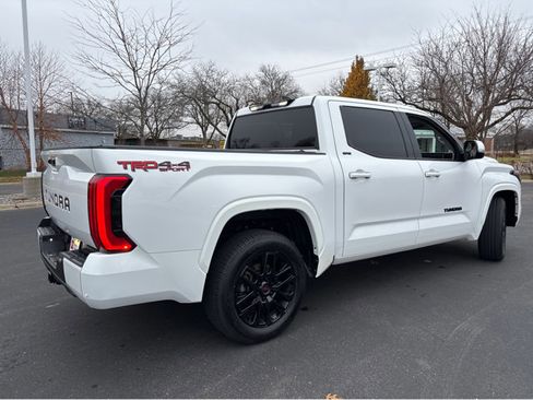 Used 2022 Toyota Tundra SR5 w/ TRD Sport Package image 17