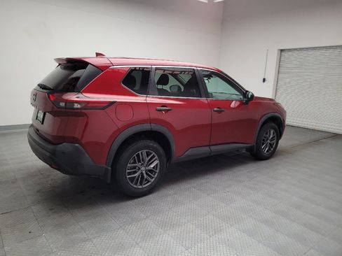 Used 2021 Nissan Rogue S FWD image 10
