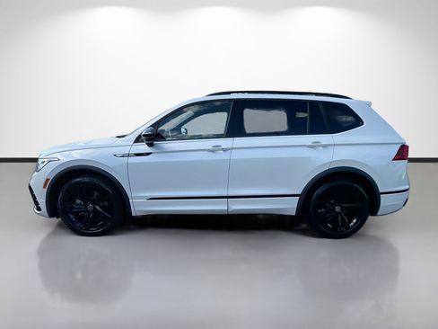 Used 2023 Volkswagen Tiguan SE R-Line image 6