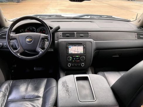Used 2011 Chevrolet Silverado 1500 LTZ w/ LTZ Plus Package AWD/4WD image 14