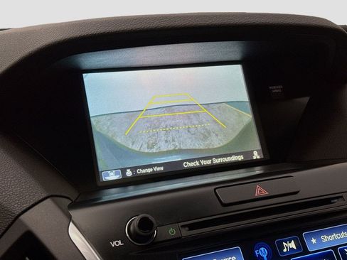 Used 2016 Acura MDX SH-AWD w/ Technology Package image 17