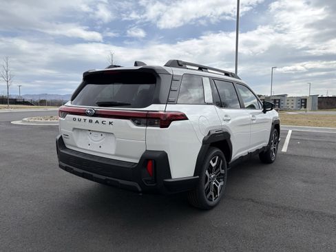 New 2026 Subaru Outback Touring XT image 9