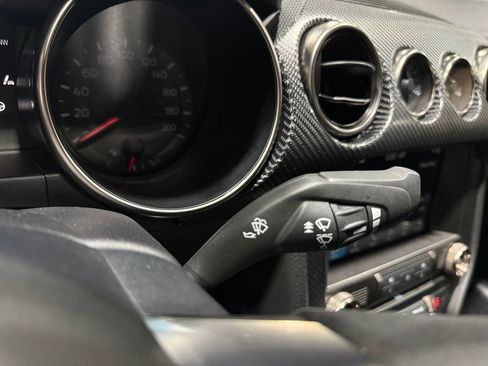 Used 2016 Ford Mustang Shelby GT350 w/ Technology Package image 34