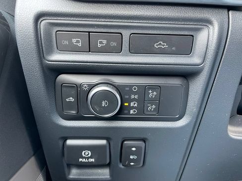 Used 2022 Ford F150 Lariat w/ Equipment Group 502A High AWD/4WD image 46