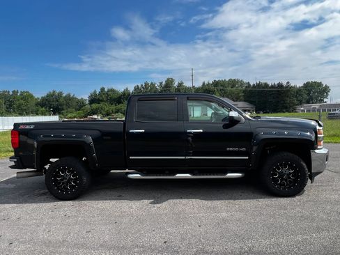 Used 2015 Chevrolet Silverado 2500 LTZ w/ Duramax Plus Package AWD/4WD image 4