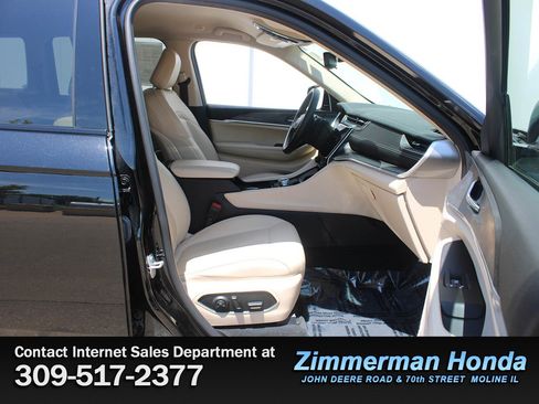 Used 2022 Jeep Grand Cherokee Limited AWD/4WD image 18