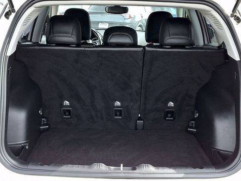 Used 2019 Jeep Compass Latitude w/ Cold Weather Group image 28