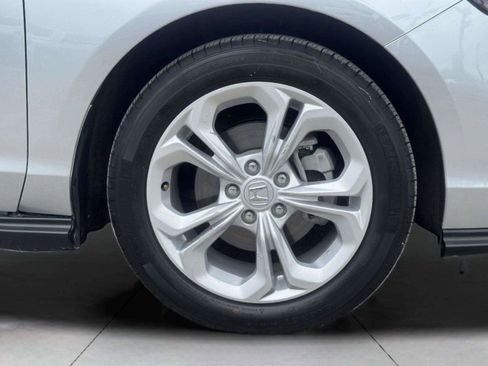 Used 2025 Honda Accord LX image 65