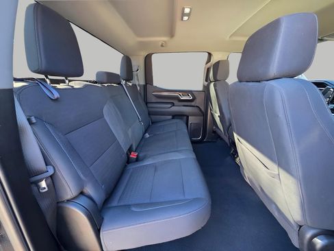 Used 2025 Chevrolet Silverado 1500 LT image 8