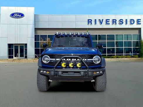 Used 2021 Ford Bronco First Edition image 2