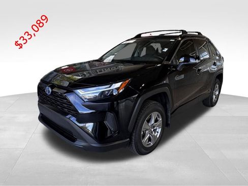 Certified 2024 Toyota RAV4 XLE w/ Convenience Package AWD/4WD image 4