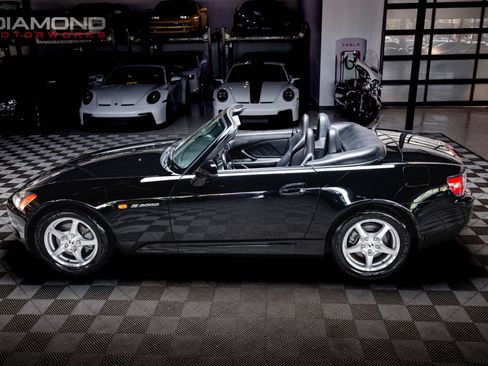 Used 2000 Honda S2000 image 65