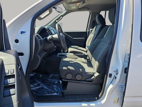 Used 2017 Nissan Frontier PRO-4X AWD/4WD image 20