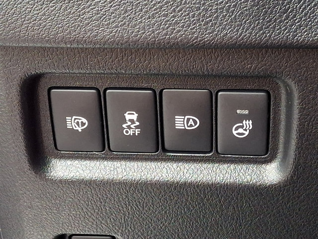 Used 2021 Lexus GX 460 Luxury w/ Accessory Package AWD/4WD image 25