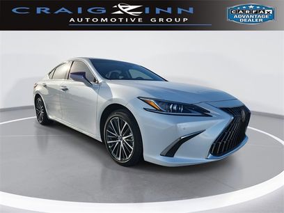 New 2025 Lexus ES 300h w/ Premium Package