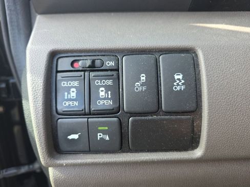 Used 2012 Honda Odyssey Touring image 27