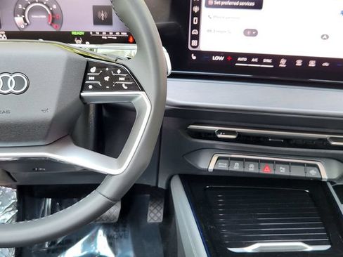 New 2026 Audi Q3 quattro 2.0T AWD/4WD image 26