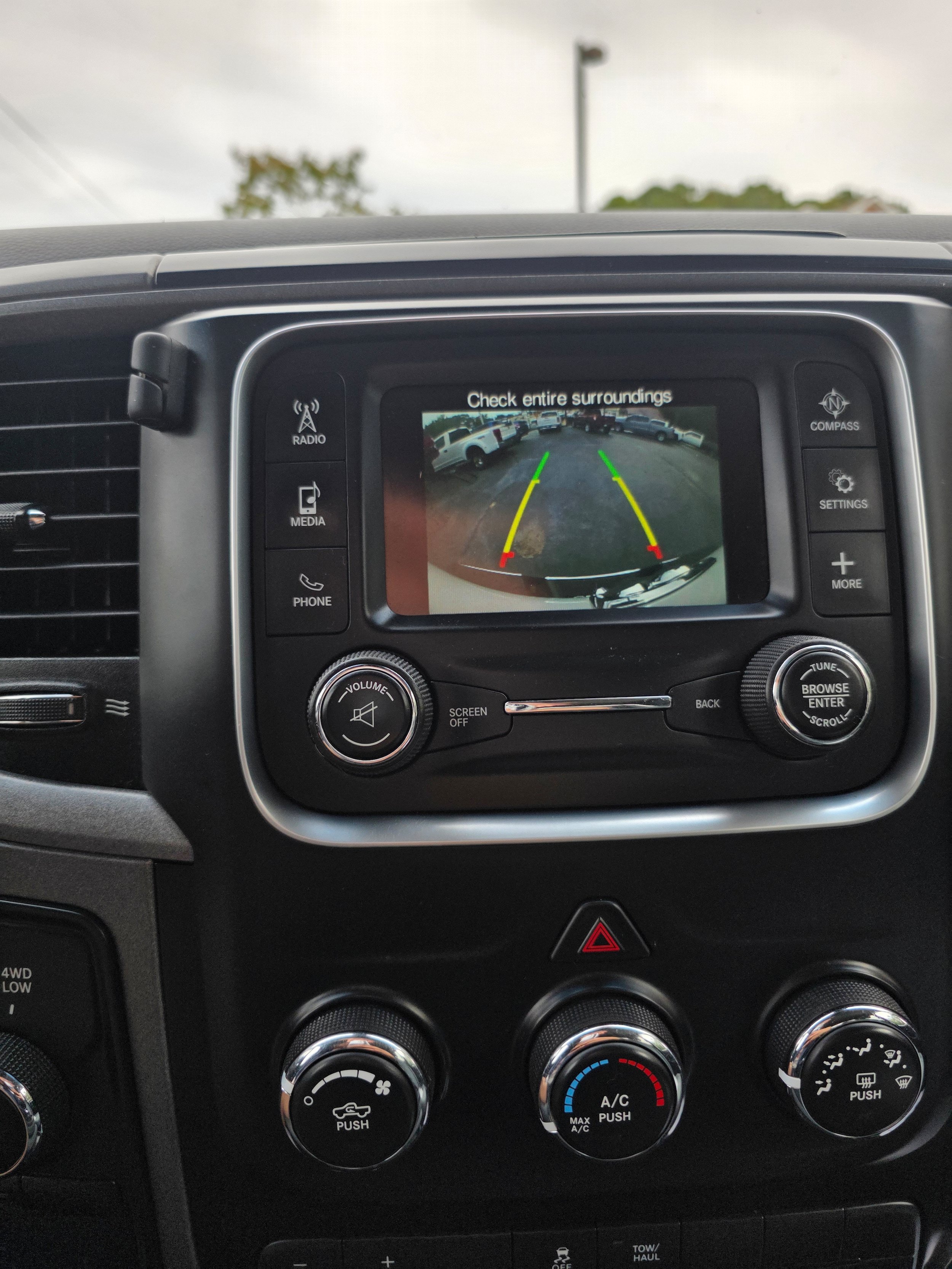 Used 2018 RAM 2500 Tradesman w/ Chrome Appearance Group AWD/4WD image 13