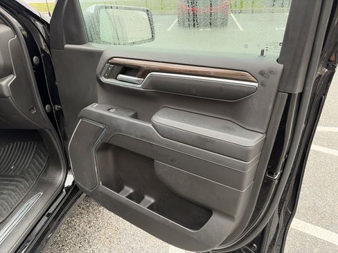 Used 2023 Chevrolet Silverado 1500 LT image 26