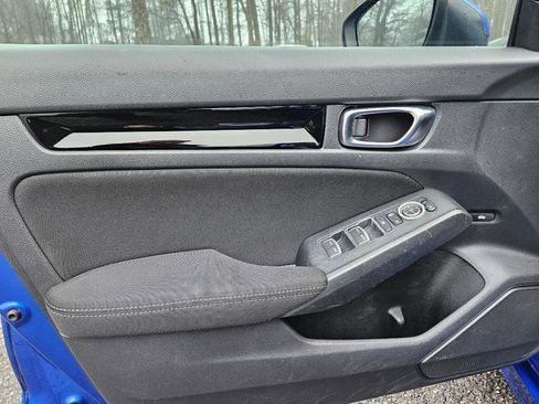 Used 2022 Honda Civic EX image 16