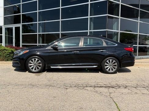 Used 2016 Hyundai Sonata Sport w/ Option Group 02 FWD image 6