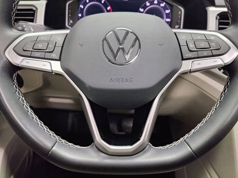 Certified 2023 Volkswagen Atlas SEL image 36