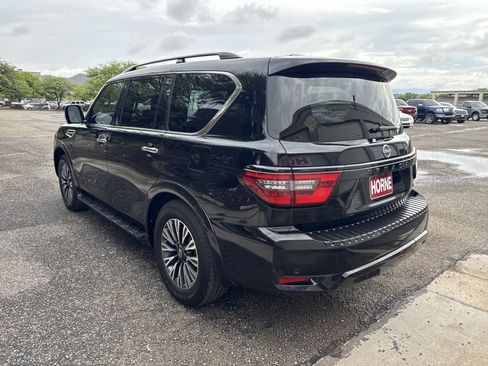 Used 2022 Nissan Armada SL w/ Midnight Edition Package AWD/4WD image 5