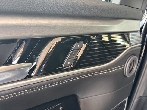 New 2026 Jeep Grand Wagoneer Limited AWD/4WD image 14