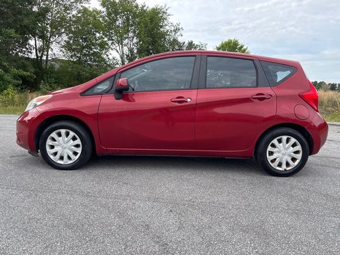 Used 2014 Nissan Versa Note SV w/ Convenience Package FWD image 2