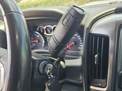 Used 2018 Chevrolet Silverado 2500 LT w/ LT Convenience Package RWD image 12