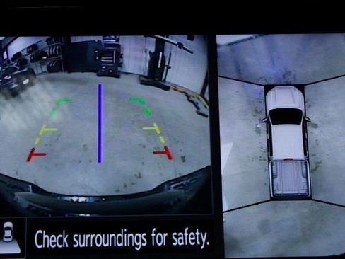 Used 2022 Nissan Frontier PRO-4X w/ Pro-4X Premium Package image 34