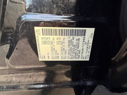 Certified 2021 Nissan Rogue SV image 25