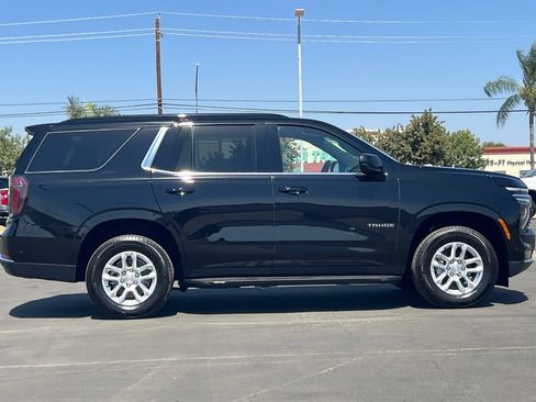 Used 2026 Chevrolet Tahoe 4WD image 3