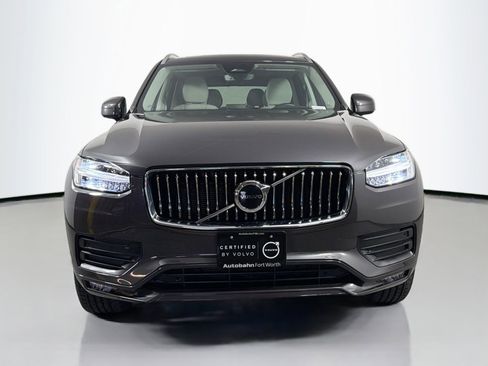 Used 2023 Volvo XC90 B5 Core image 2