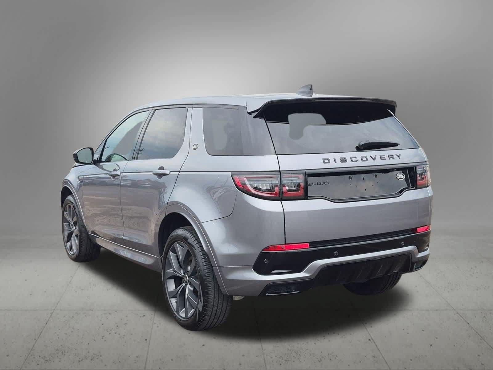Certified 2023 Land Rover Discovery Sport SE R-Dynamic AWD/4WD image 4
